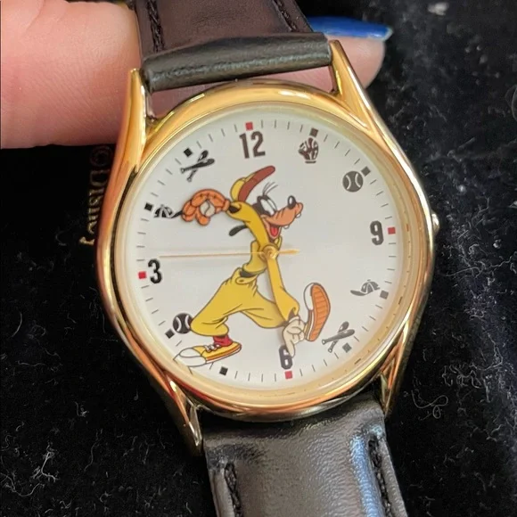 Rare limited edition goofy watch GOOFY, Disney Store  main image 4